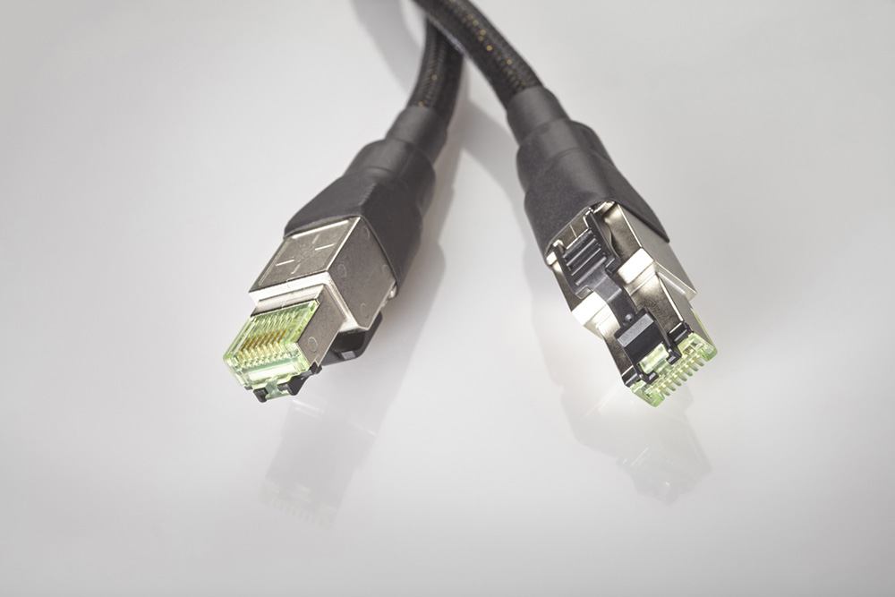 Jorma-Ethernet-connectors-1000_180514.jpg